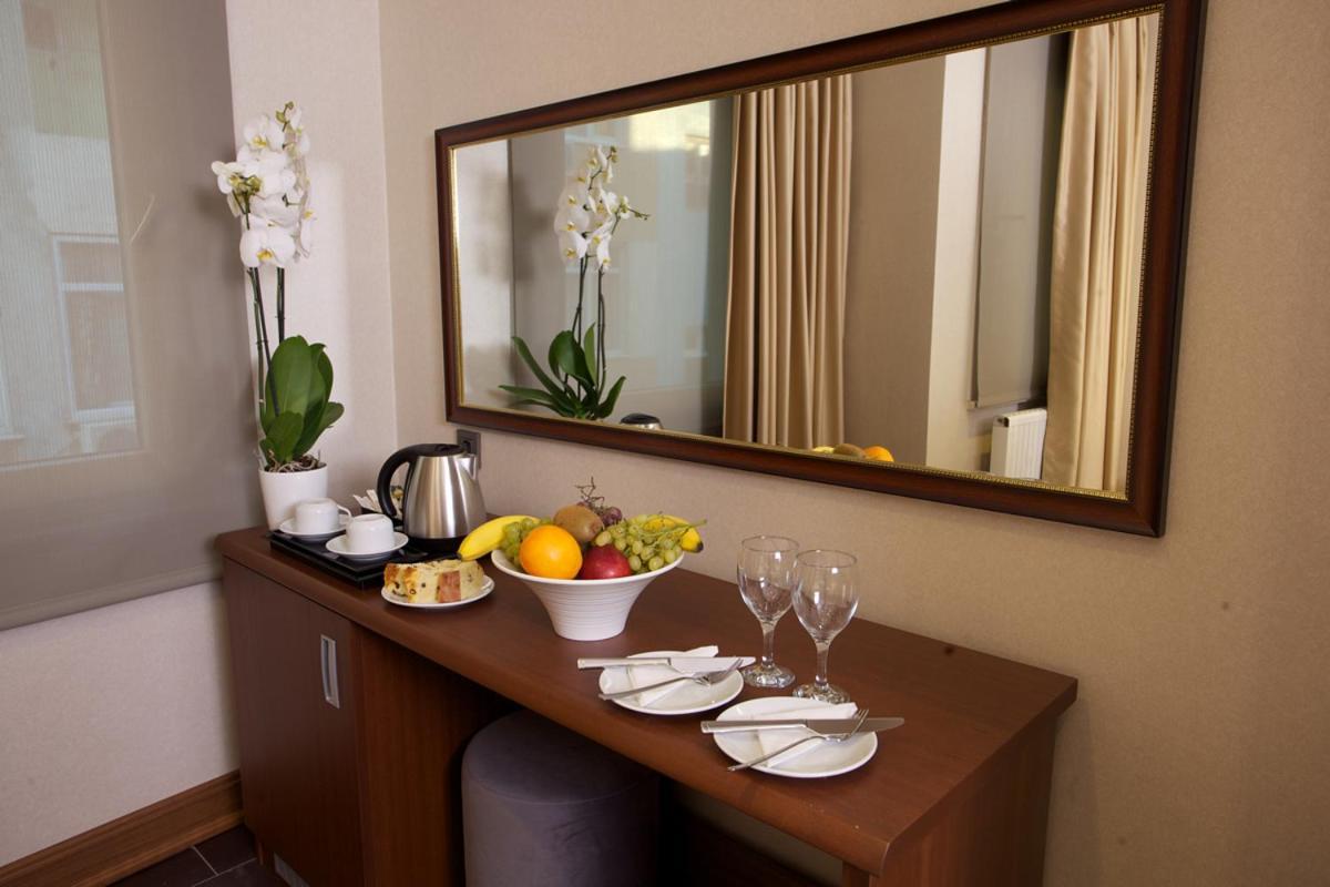 The Coach Hotel Estambul Exterior foto